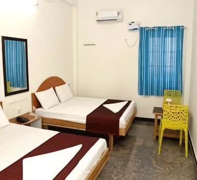 Eden A Park Hotels near Palani