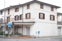B&B Luna Hotels in Grassobbio