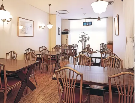 Koriyama Central Hotel Отели рядом со станцией JR Asaka-Nagamori station