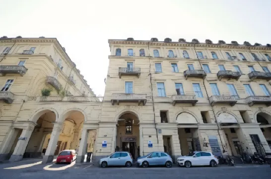 Best Western Crystal Palace Hotel