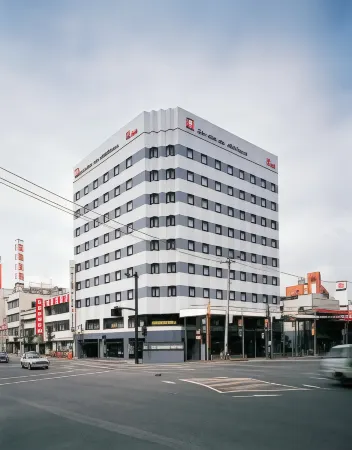 Hotel Crown Hills Koriyama Отели рядом со станцией JR Asaka-Nagamori station