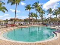 Stunning Condo 15 minutes from Ft. Myers & Sanibel beach 이오나 호텔
