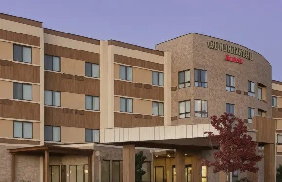 威奇託福爾斯萬怡酒店