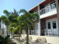 Sea Beach Koh Larn 2