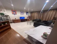 Riverbank Suites Level 12