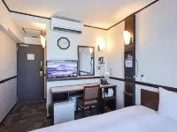 Toyoko Inn Shin Takaoka Eki Shinkansen Minami Guchi Hotels near Shin-Takaoka Station
