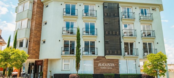Augusta Centro Hotel Các khách sạn ở Canela