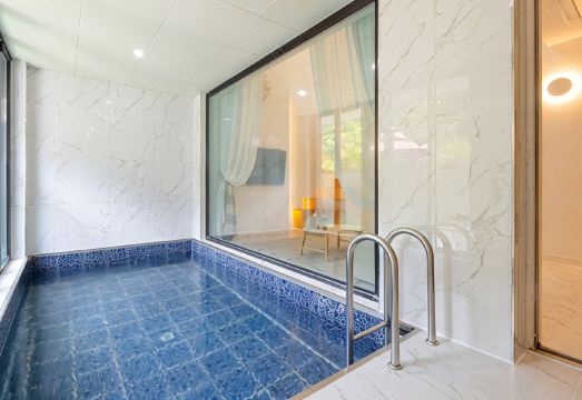 올리브 풀빌라 수영장