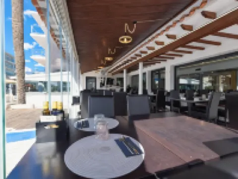 Adia Hotel Cunit Playa Hoteles en Cunit