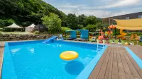 Gapyeong Tongtong Kids Pool Villa Pension - วิลล่า