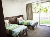 Oceans Resort Whitianga - Beach