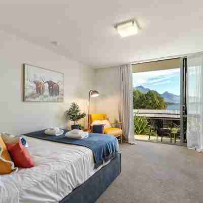 Lake View Lodge Rooms