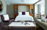 Renaissance Las Vegas Hotel