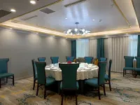 โรงแรมนานาชาติเหอเหม่ย - พร้อมอาหารเช้า