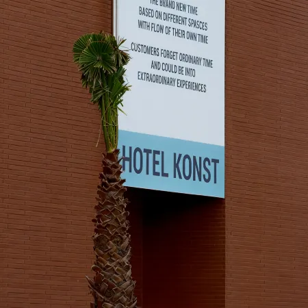 Konst Hotel