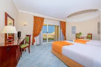 Siva Golden Bay Makadi Couples and Families Only - Bãi đậu xe