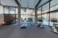 Downtown Luxury Suite w/ Private Kitchen, Laundry, Parking - Condos