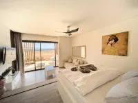 Front Row Soma bay Cabana Near Sandy Beach & Pool