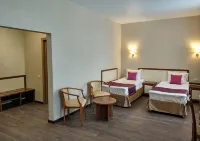 Myishk Inn Hotel - Pools