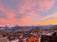 3 Bedroom Apartment Nendaz, Switzerland. 5 mins walk to tracouet gondala. - Wifi