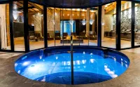Grand Hotel Therme - avec sources thermales