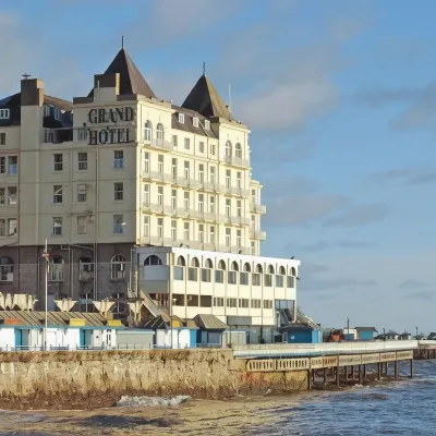 Grand Hotel Llandudno Hotels near Llandudno railway station