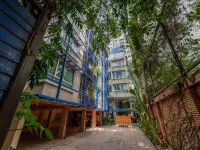 Silom Convent Garden Hotels near Silom Soi 2