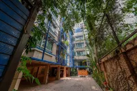 Silom Convent Garden Hotels near Embassy District