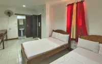 Shoreland Beach Resort by Cocotel