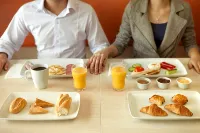 Ibis Barcelona Santa Coloma - Frühstück