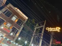 Hotel Kartik - موقف سيارات