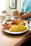 Country Inn & Suites by Radisson, Seattle-Bothell, WA - Desayuno