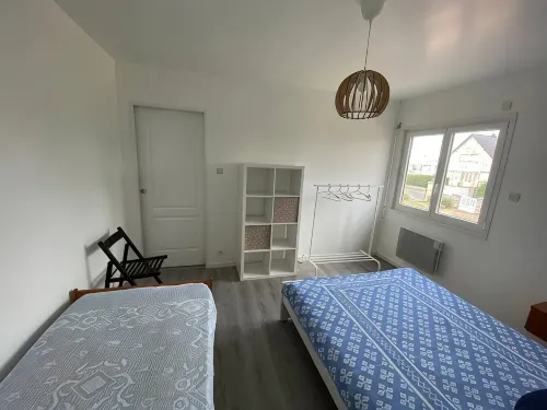 Sea view villa, sleeps 4.