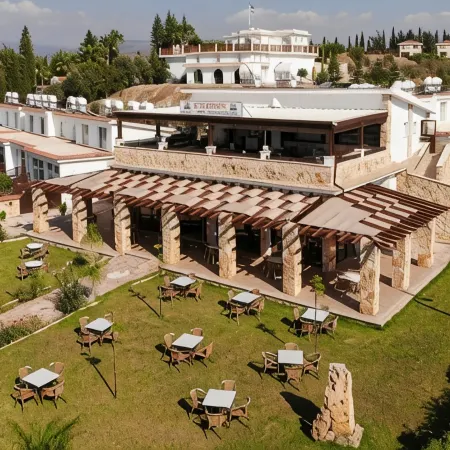 Eliofos Elegant Maisonettes Отели в г. Полис