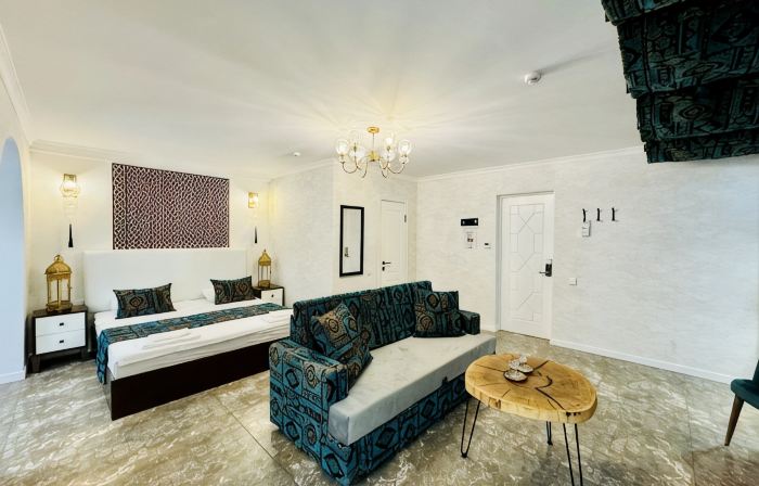 Istoriya Hotel