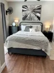 Adorable New Remodeled 3BR 2 BA quiet neighborhood! - 3-Star