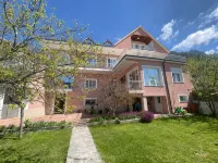 Villa Duka - Homestays