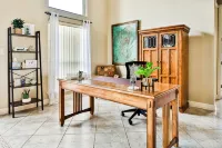 Spacious 5-bedroom house on Golf Course near South Padre Island