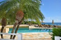 Rare Gem: 3-Bedroom with Direct Pool Access & Peloton Bike! - Beach