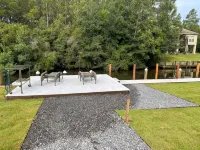 Bayside Retreat - 2250 sq ft Bay House w/dock, fire pit, & tons of amenities