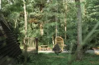 Cozy A-Frame Cottage, Peaceful Location, Hot Tub, Fire Pit, King Bed, Near Dells