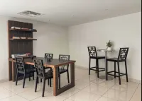 Condado Beach Condo - Fast Wi-Fi, AC, Pool & Security 24/7