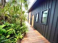 Tathra Tides | Private Sauna | Walk to Beach & Cafes |Tropical Gardens - 무료 와이파이