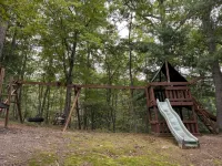 Sleepy Creek Getaway! Hot Tub & Sauna - Chalets