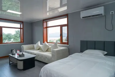 Haiyue Holiday Hotel (Longwan Seaside) Hotels in Longwan Seaside