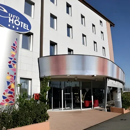 Euro Hotel