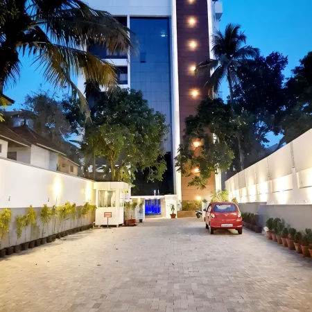Iswarya Residency