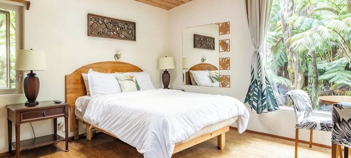 Charming 2-bedroom lodge in beautiful Volcano with Hot Tub 볼케이노 호텔