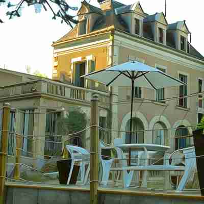 La Grande Maison - Gites, Chambre D'hote, B&B Hotel Exterior