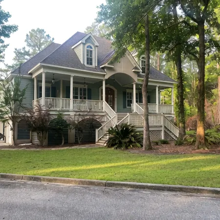Beautiful Custom Home Overlooking Pond